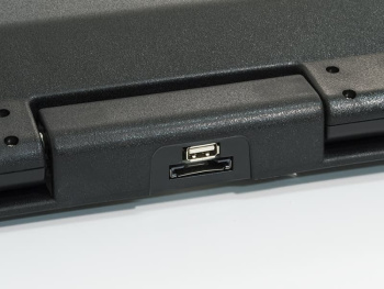 Потолочный монитор со встроенным медиаплеером AVS2220MPP (черный)