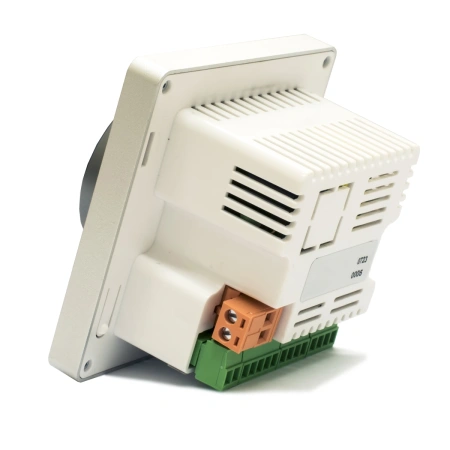 Комплект из двух влагозащищенных динамиков, усилителя и акустического кабеля AVS140 + 2xAVS600MSP + AV10AC