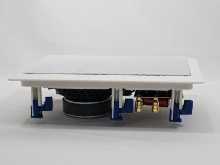 Комплект из двух потолочных динамиков, усилителя и акустического кабеля AV315BT + 2xAV655CS + AV10AC