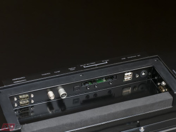 Ultra HD (4K) LED телевизор AVS555SM (черная рамка)