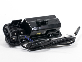 Штатная камера заднего вида AVS327CPR (192 AHD/CVBS) с переключателем HD и AHD для автомобилей AUDI/ SKODA/ VOLKSWAGEN