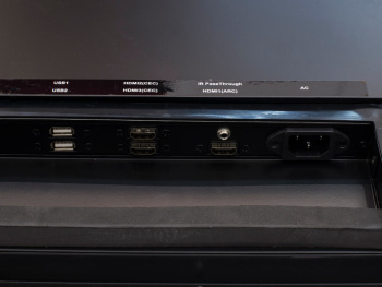 Smart Ultra HD (4K) LED телевизор AVS655SM (черная рамка)