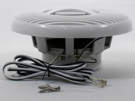 Комплект из двух влагозащищенных динамиков, усилителя и акустического кабеля AVS135 + 2xAVS650MSP + AV10AC